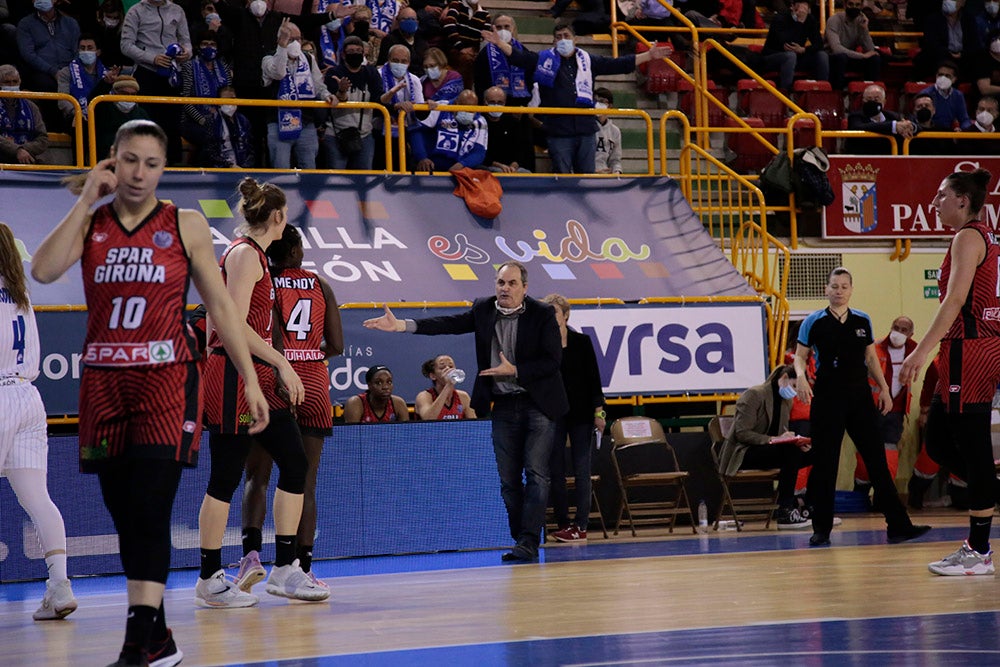 Un Avenida con corazón, compromiso y calidad se acerca a la Final-Four tras una exhibición ante Girona (77-63)