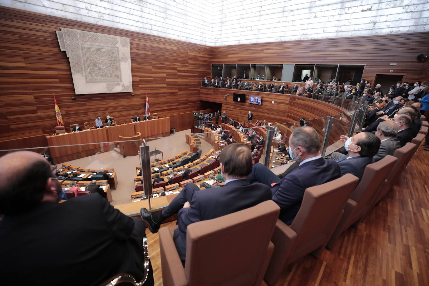 Diferentes momentos del acto de constitución de las Cortes. 