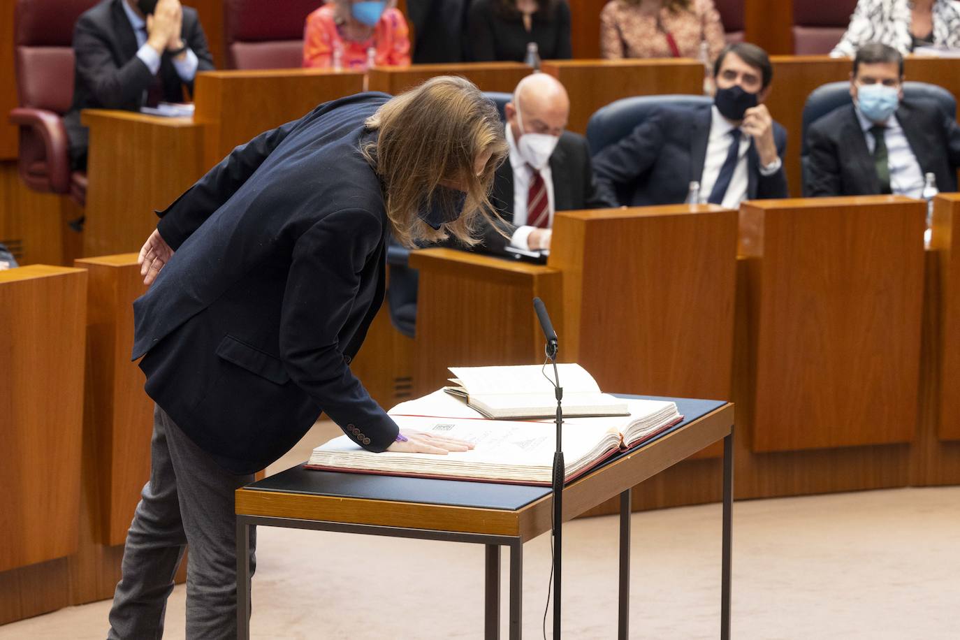 Diferentes momentos del acto de constitución de las Cortes. 