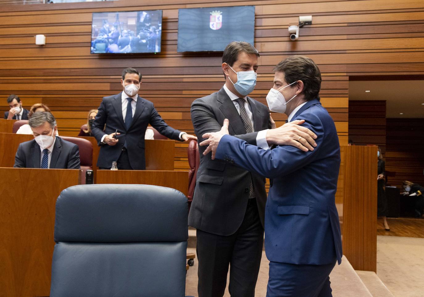 Diferentes momentos del acto de constitución de las Cortes. 