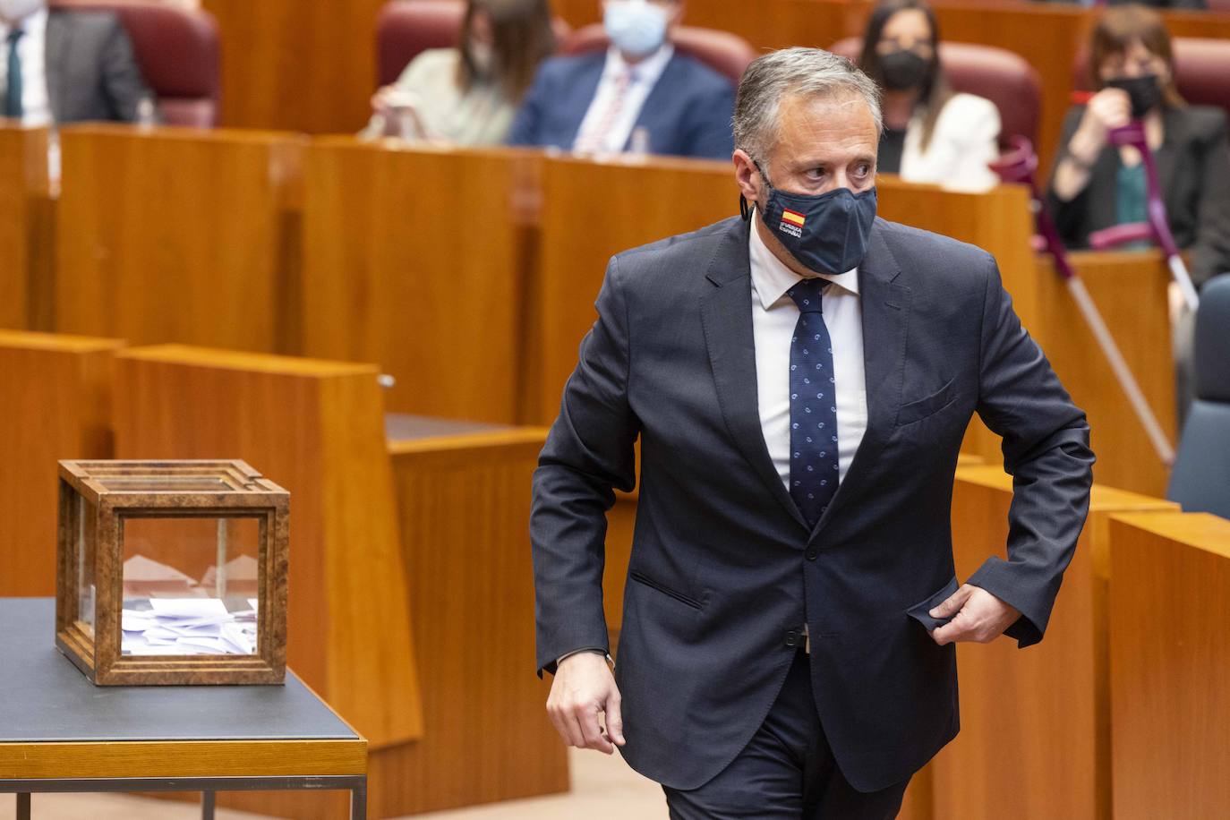 Diferentes momentos del acto de constitución de las Cortes. 