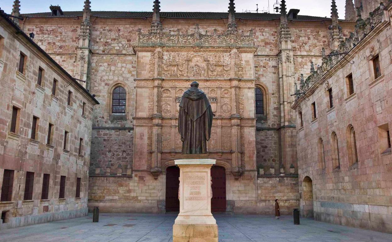 Fachada de la Universidad de Salamanca. 