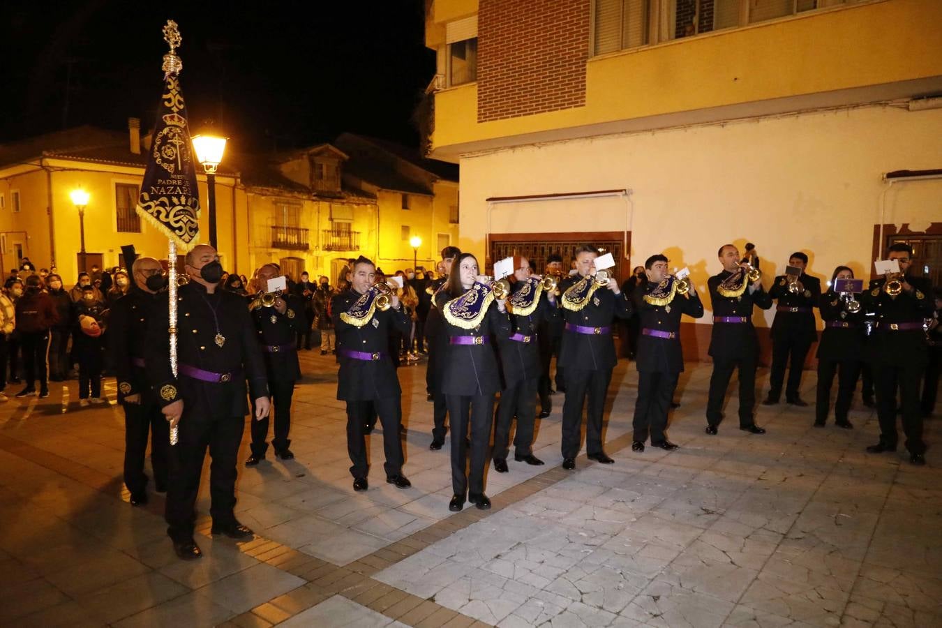 Fotos: Procesión de Nuestro Padre Jesús Nazareno en Peñafiel