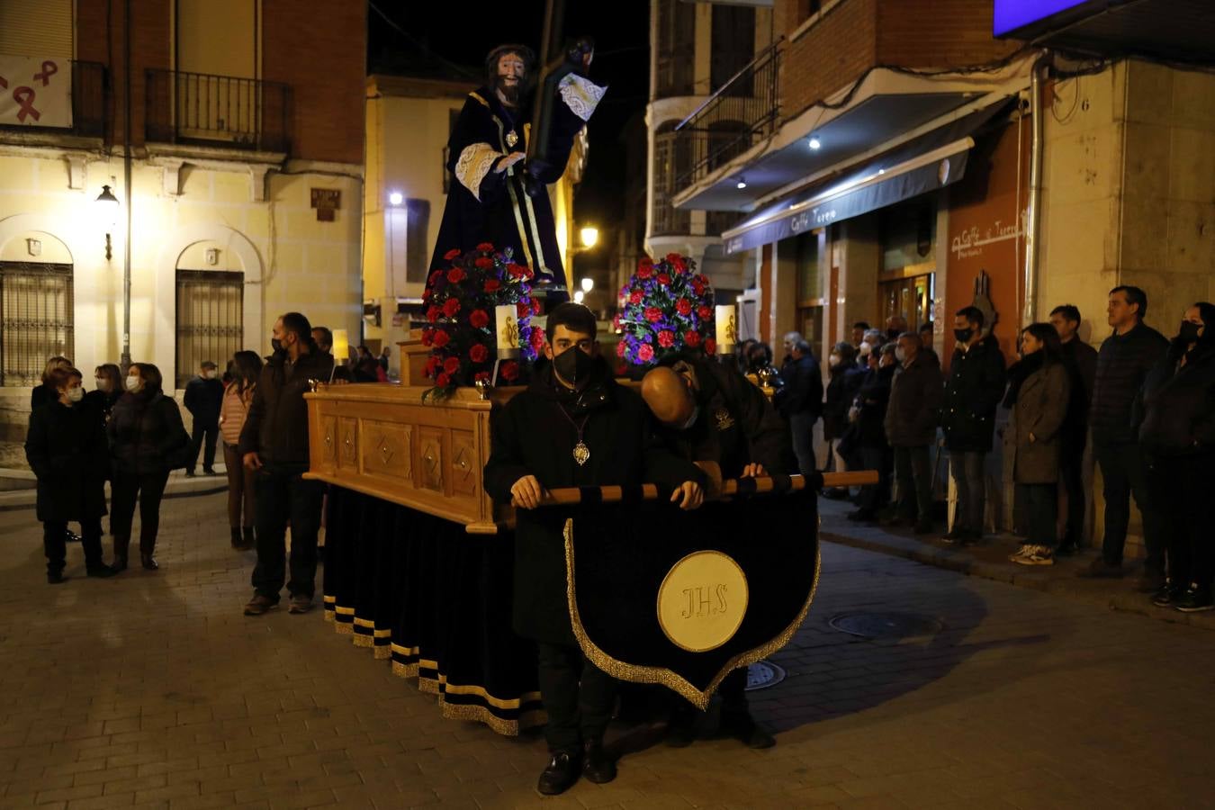 Fotos: Procesión de Nuestro Padre Jesús Nazareno en Peñafiel