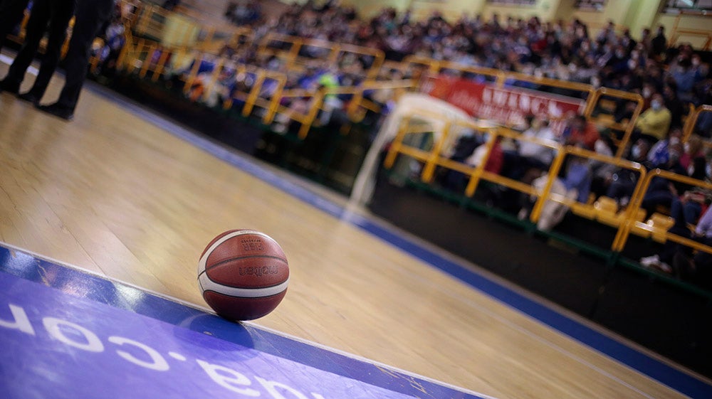 Segundo encuentro de la semana en Würzburg para la afición del CB Avenida, cambiando el sueño europeo por el sufrimiento liguero