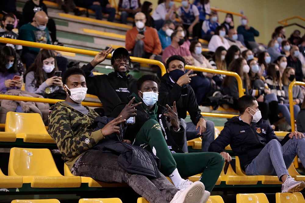 Segundo encuentro de la semana en Würzburg para la afición del CB Avenida, cambiando el sueño europeo por el sufrimiento liguero