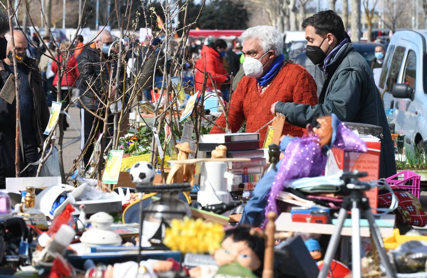 Fotos: Indignación en el rastro de Valladolid