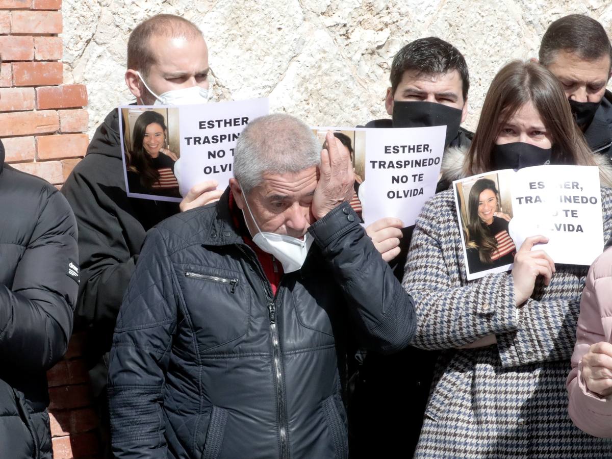 Fotos: Traspinedo recuerda a Esther López dos meses después de su muerte