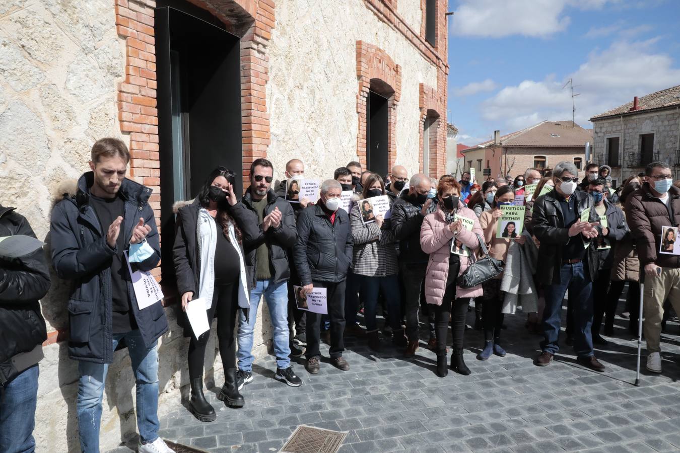 Fotos: Traspinedo recuerda a Esther López dos meses después de su muerte