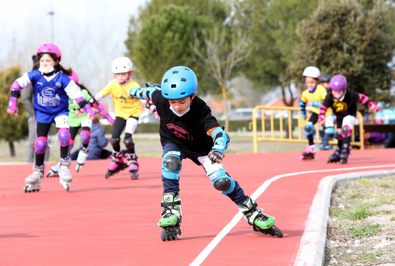 Fotos: Aldeamayor y Boecillo disfrutan con la jornada de patinaje de los Juegos Escolares