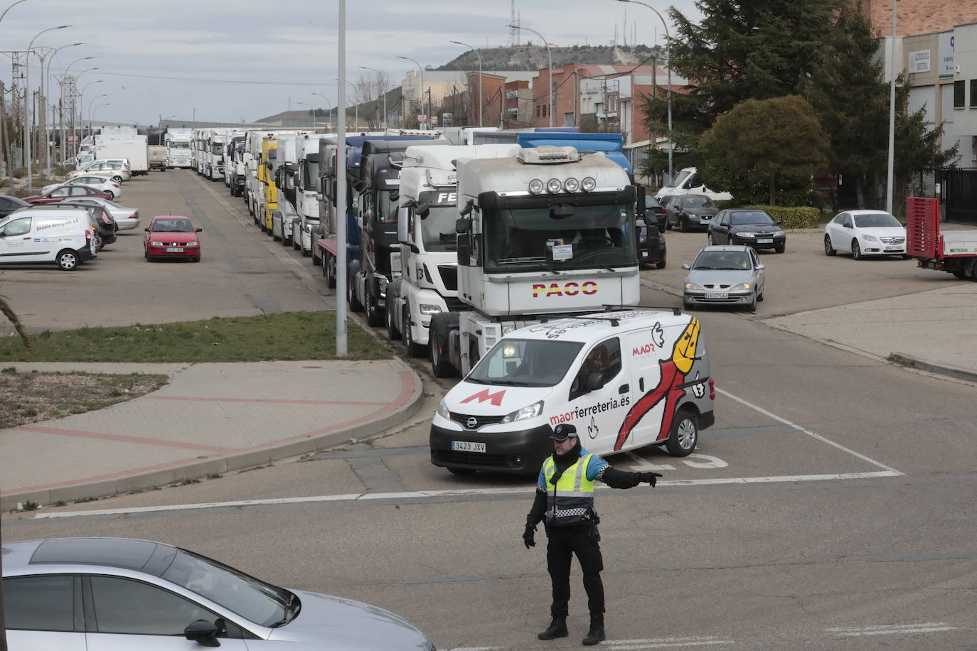 Fotos: La caravana de camiones, a su paso por Valladolid