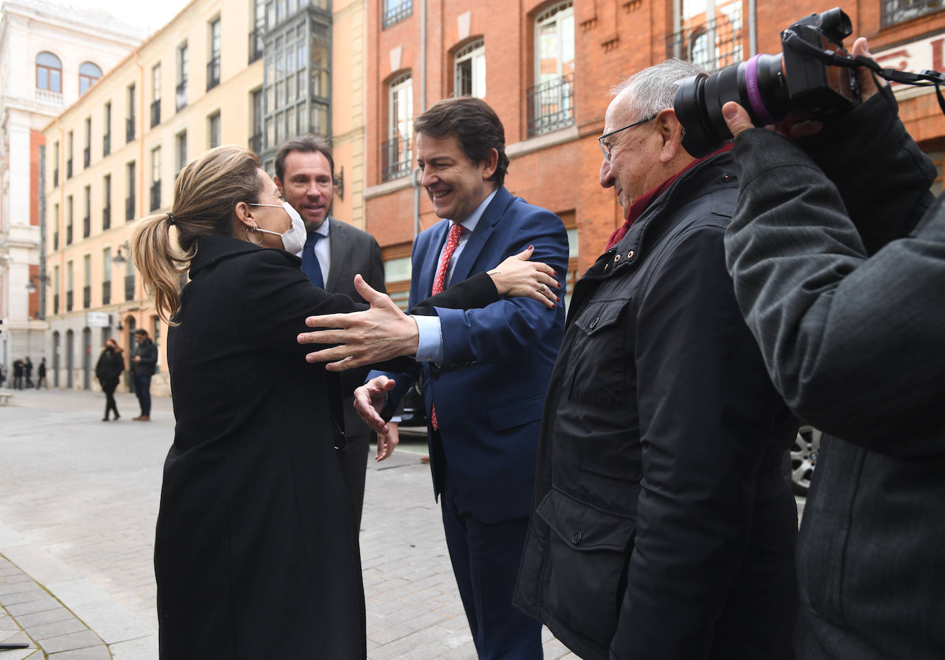 Fotos: Colocación de la primera piedra de la fábrica de Switch Mobility en Valladolid