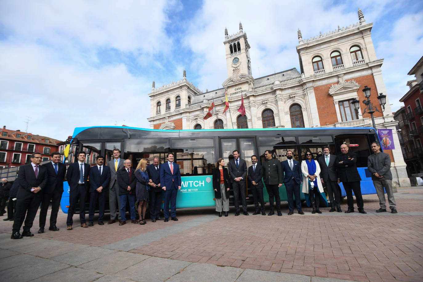 Fotos: Colocación de la primera piedra de la fábrica de Switch Mobility en Valladolid