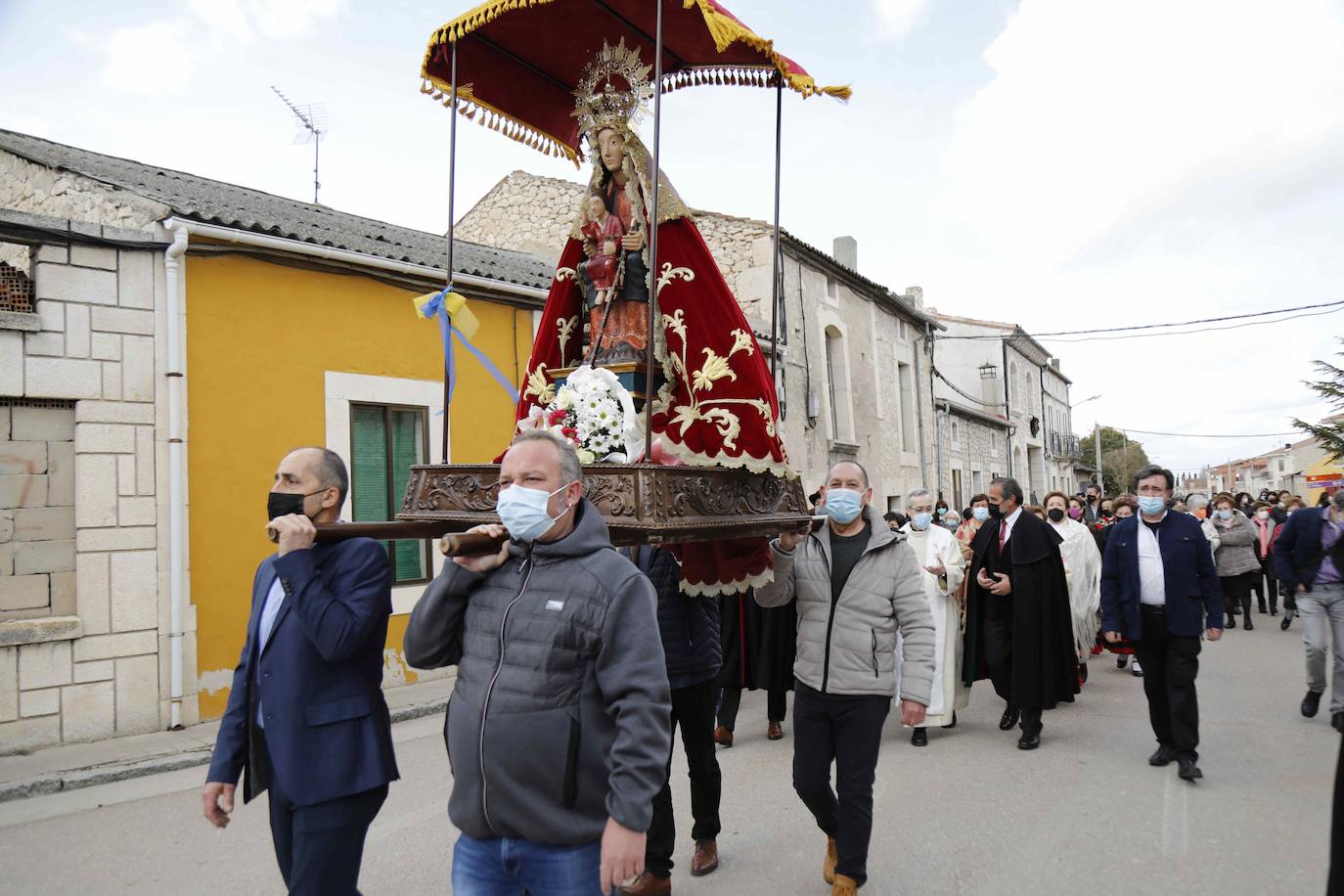 Fotos: Recibimiento y procesión de la Virgen del Henar en Campaspero