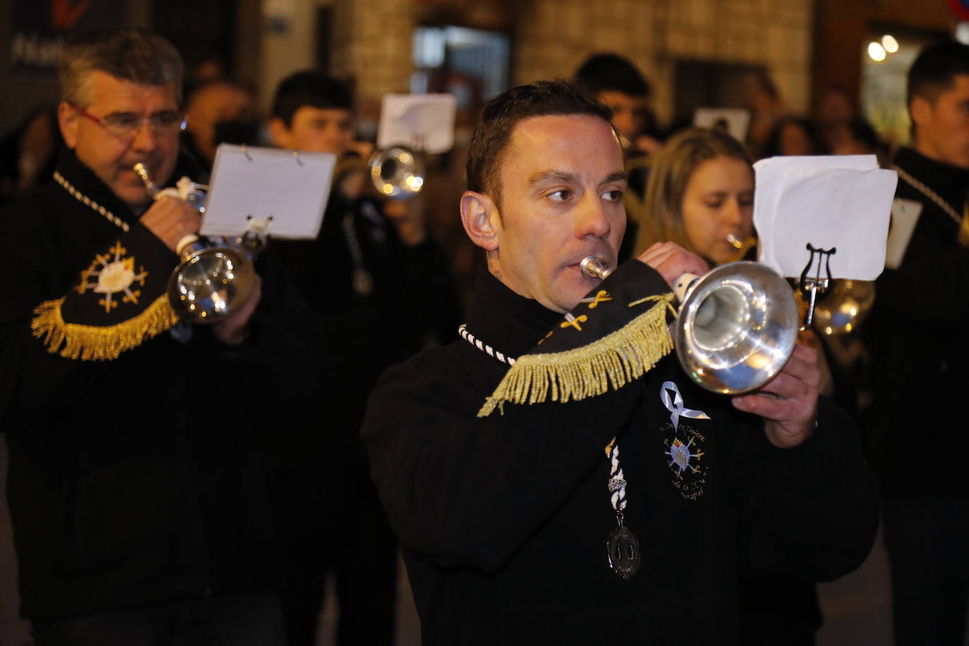 Fotos: Desfile de bandas de Semana Santa de Peñafiel