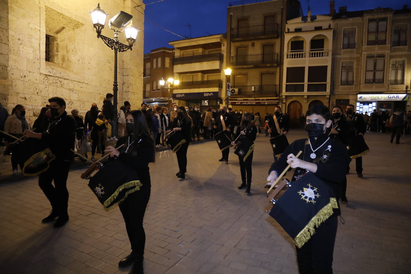 Fotos: Desfile de bandas de Semana Santa de Peñafiel