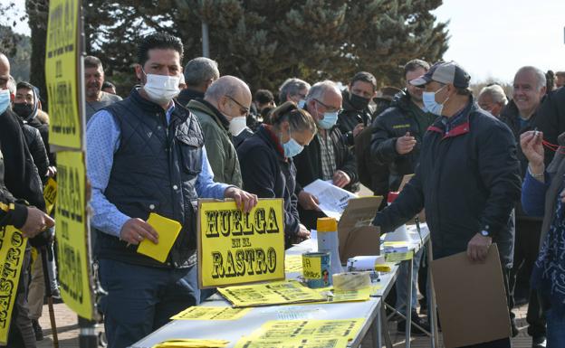 Moratoria en el conflicto del Rastro de Valladolid: hasta septiembre todos podrán poner puesto 