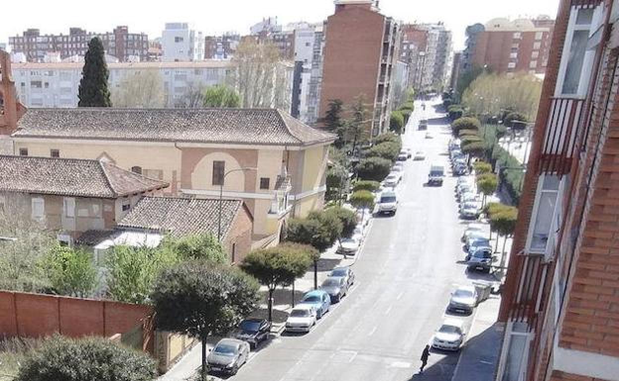 Vista de la calle Rondilla de Santa Teresa. 
