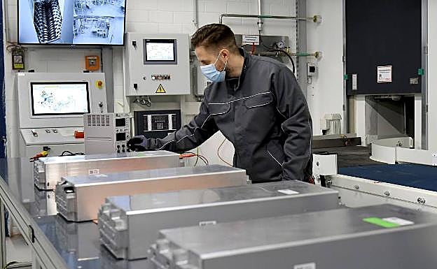 Las claves de la primera gigafactoría de baterías para coches española