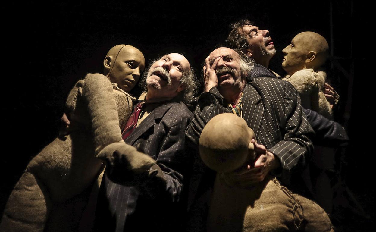 Un momento de 'La batalla de los ausentes', de La Zaranda. 