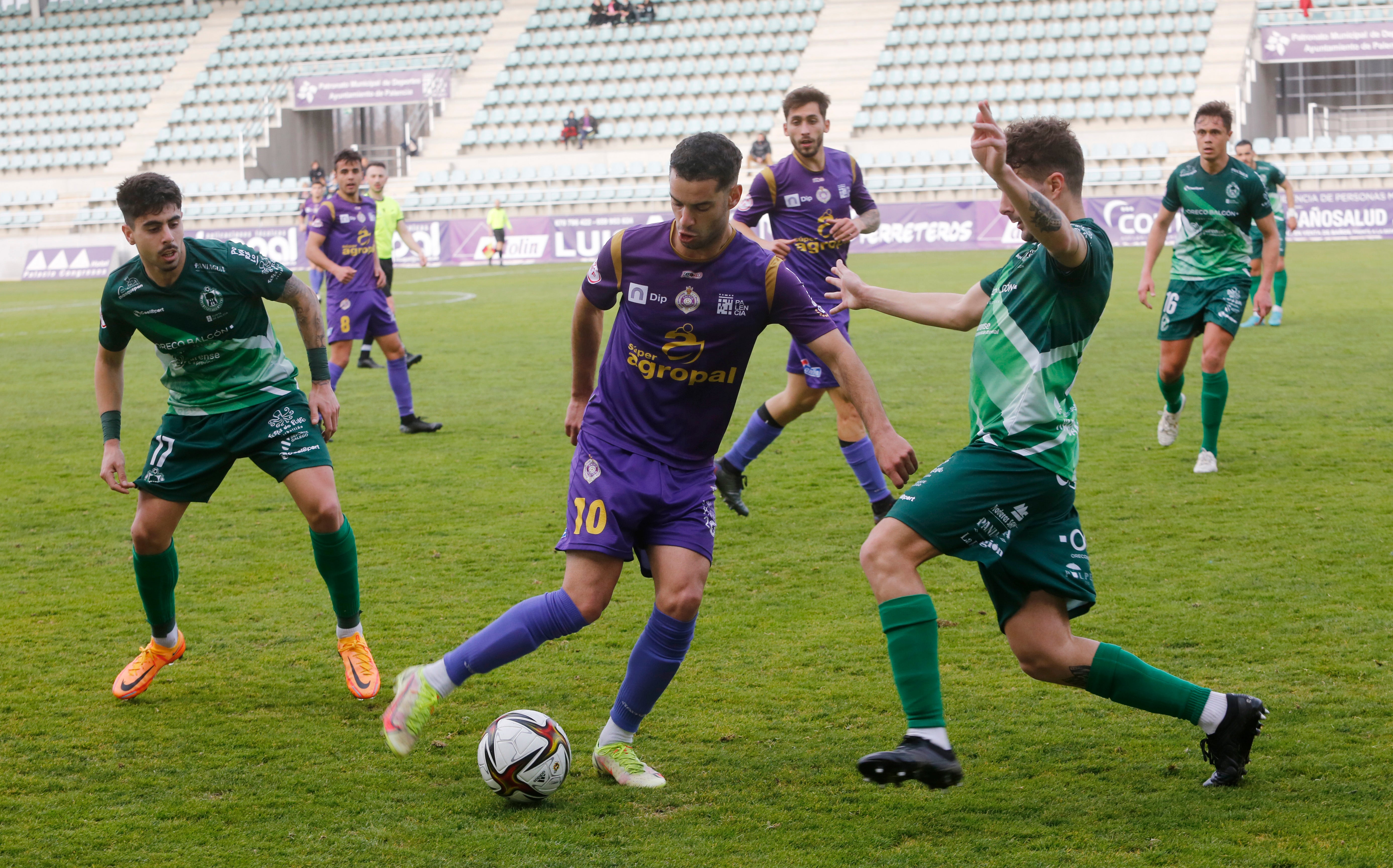 Palencia Cristo Atlético 1 - 1 CD Arenteiro