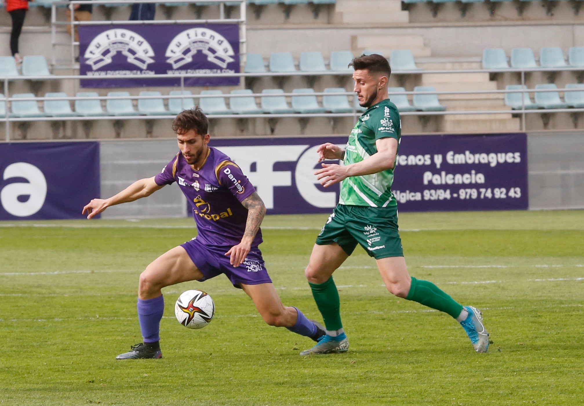 Palencia Cristo Atlético 1 - 1 CD Arenteiro