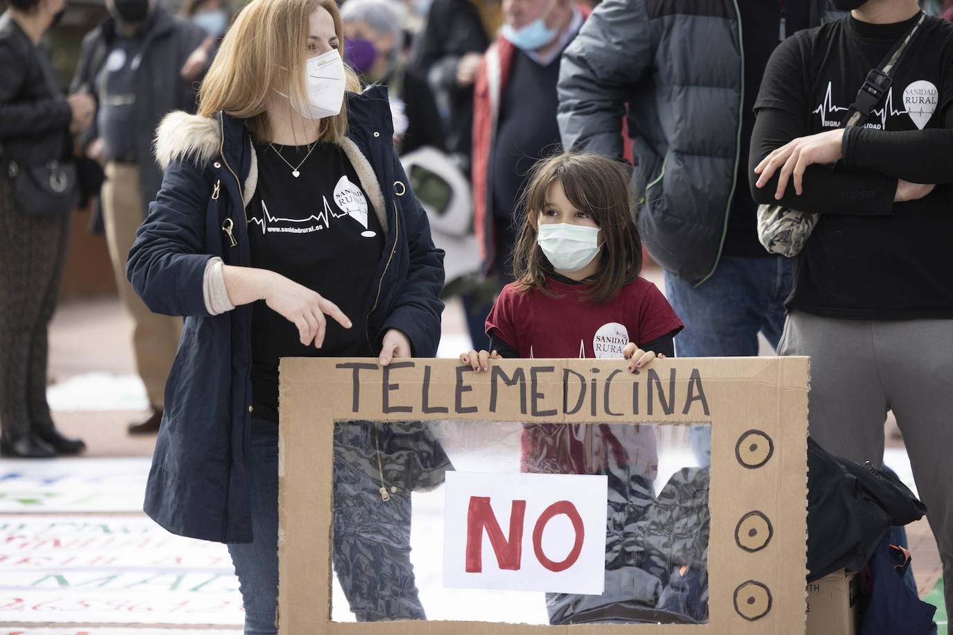 Fotos: Manifestación en Valladolid a favor de la sanidad rural