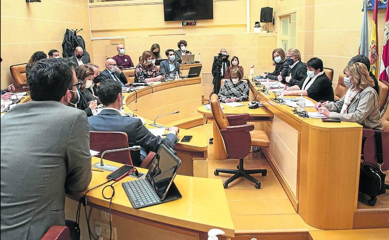 Pleno de ayer en el que se celebró el debate sobre el estado de la ciudad. 