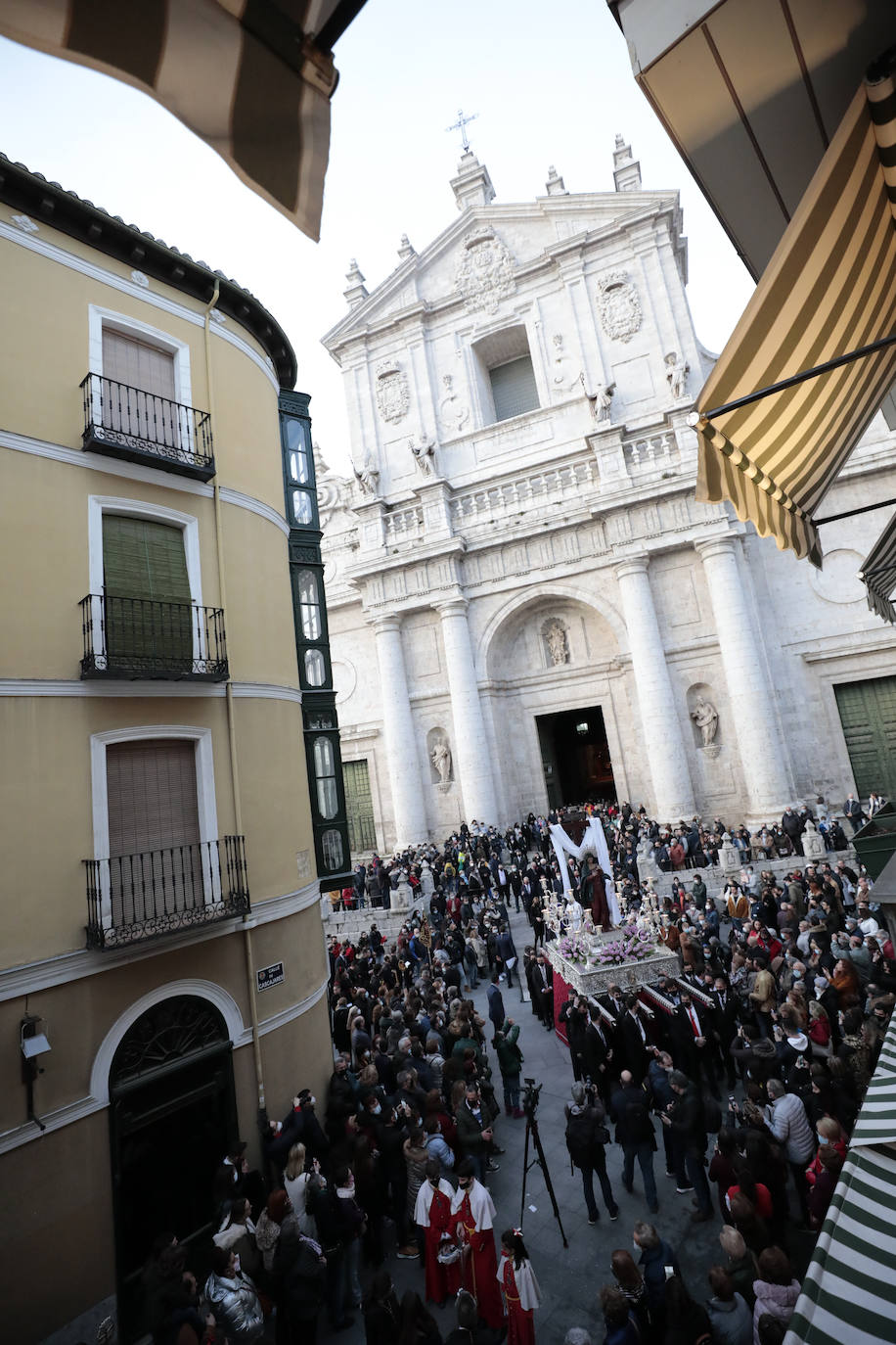 Fotos: Procesión extraordinaria por los 75 años de la sede de la Cofradía del Santísimo Cristo Despojado, Cristo Camino del Calvario y Nuestra Señora de la Amargura