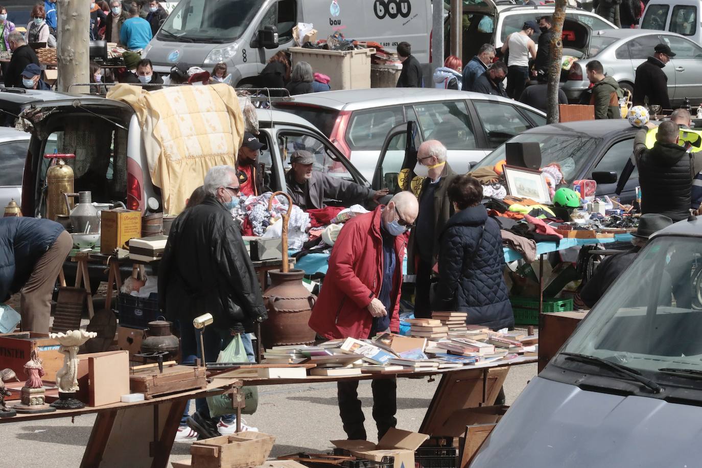 Fotos: Vuelve el rastro de los domingos a Valladolid