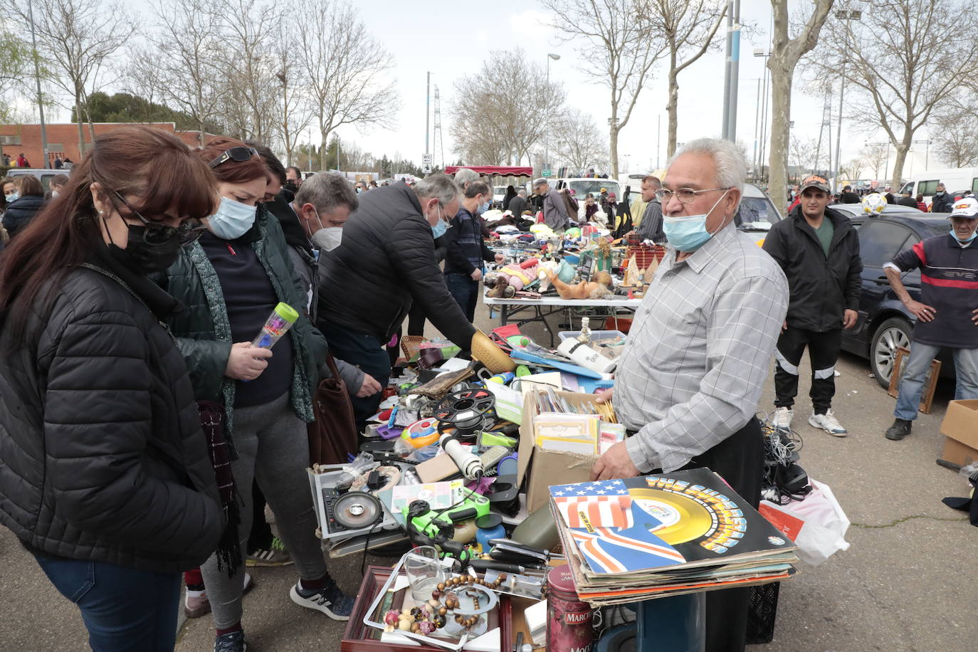 Fotos: Vuelve el rastro de los domingos a Valladolid