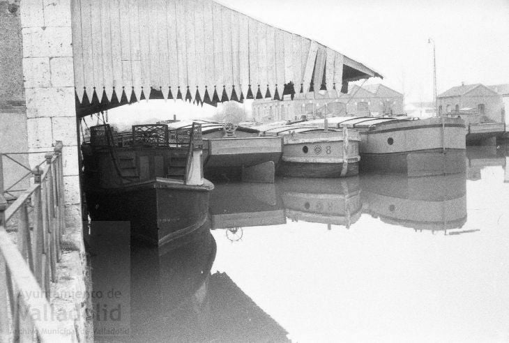 Fotos: Cuando las barcas recorrían el Canal de Castilla