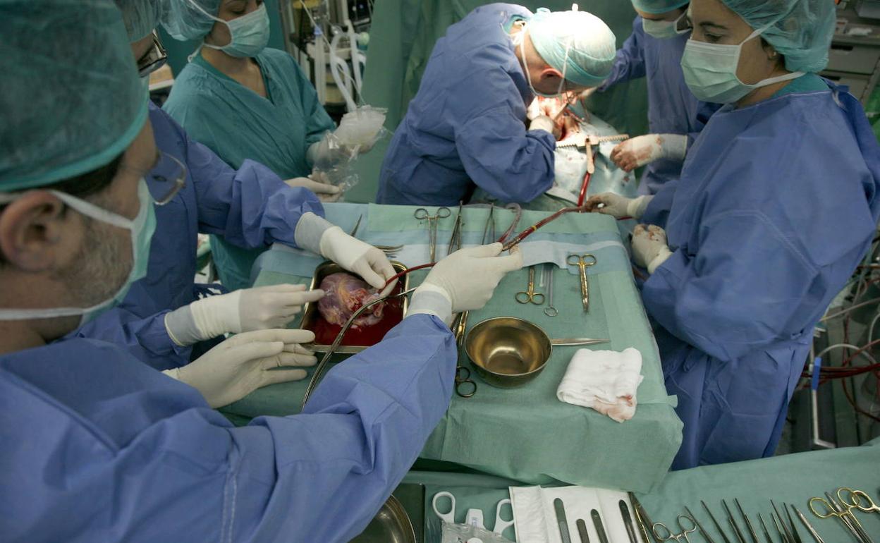 Trasplante del corazón, en el Hospital Clínico de Valladolid. 