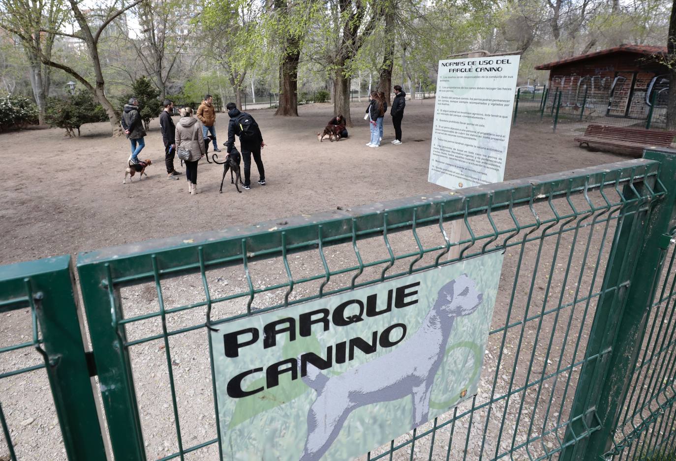 Fotos: Parque canino de las Moreras en Valladolid