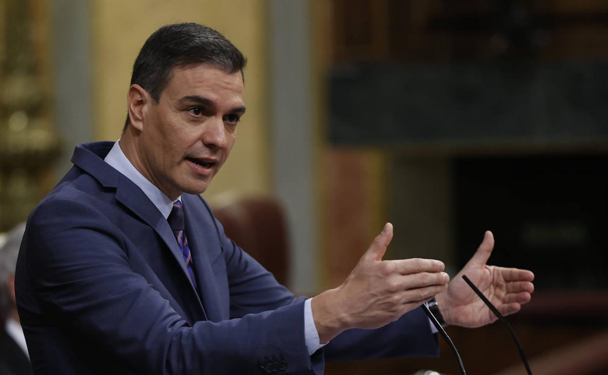 El presidente del Gobierno, Pedro Sánchez, durante su comparecencia este miércoles ante el pleno del Congreso.