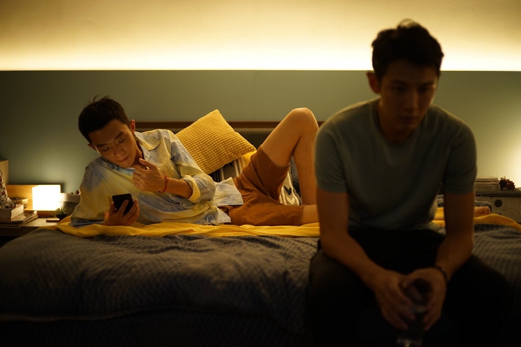 Fotograma de 'Moneyboys'.