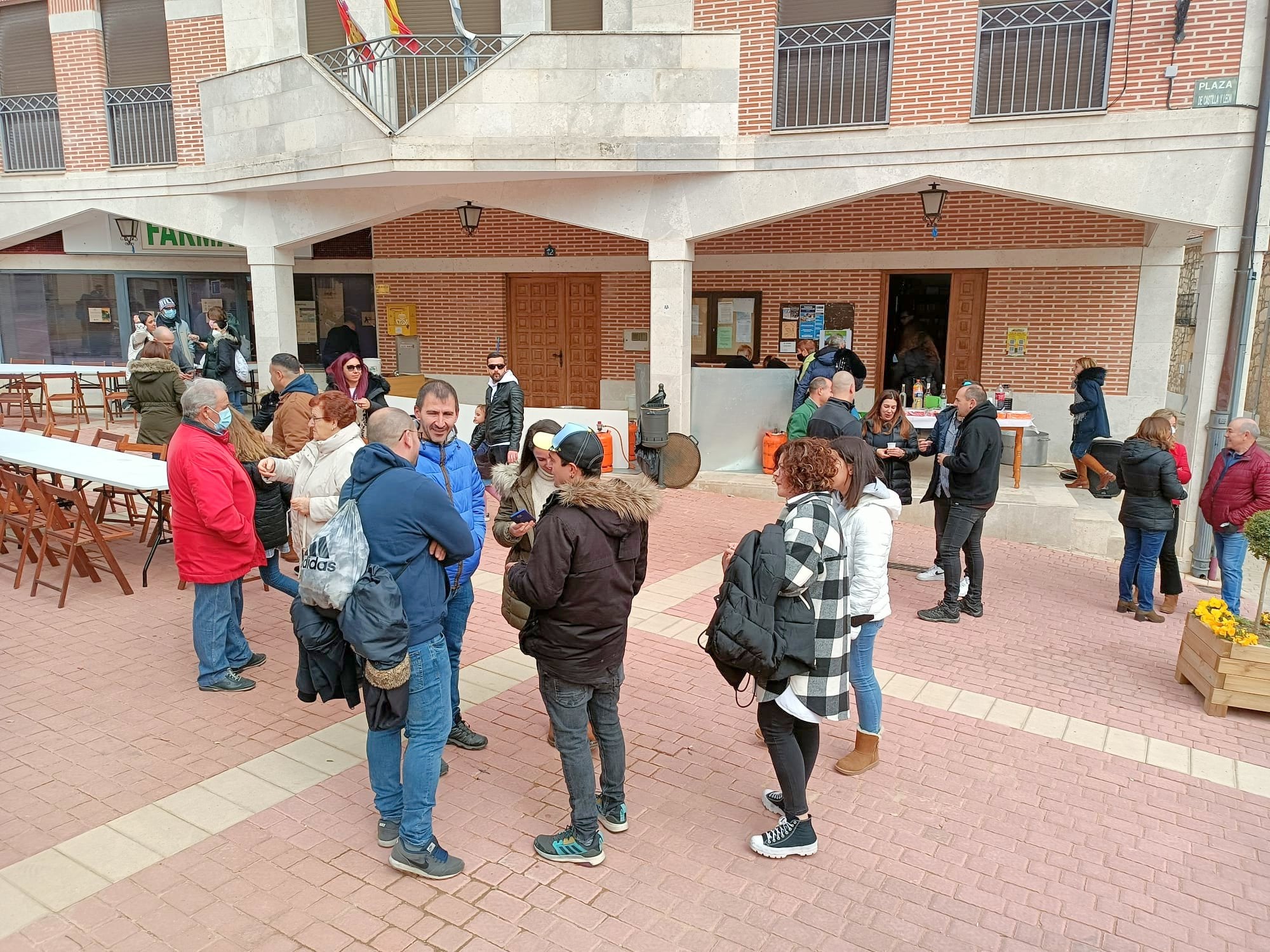 Castrillo de Don Juan celebró la Fiesta de la Matanza con más de 350 comensales