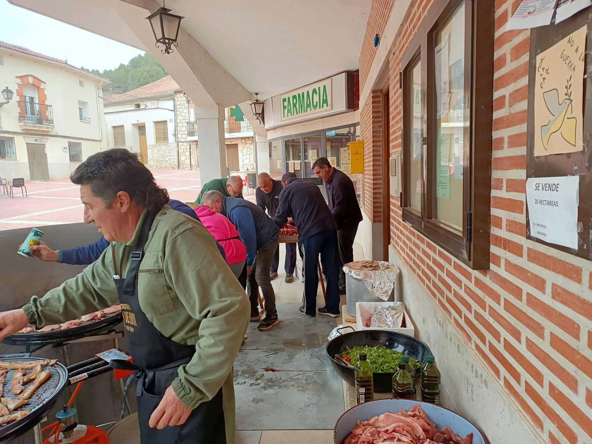 Castrillo de Don Juan celebró la Fiesta de la Matanza con más de 350 comensales