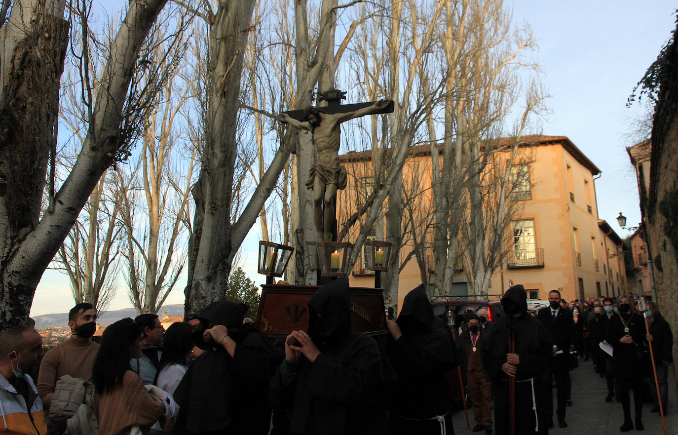 Procesión del Cristo de la Buena Muerte, este sábado, en Segovia.