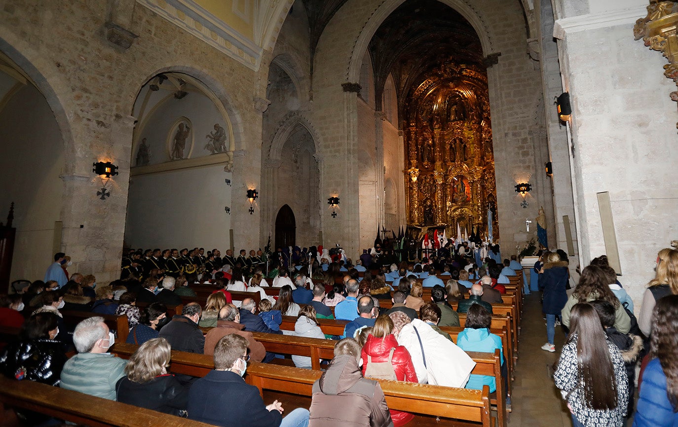 El Crucificado de Palencia se refugia en San Francisco