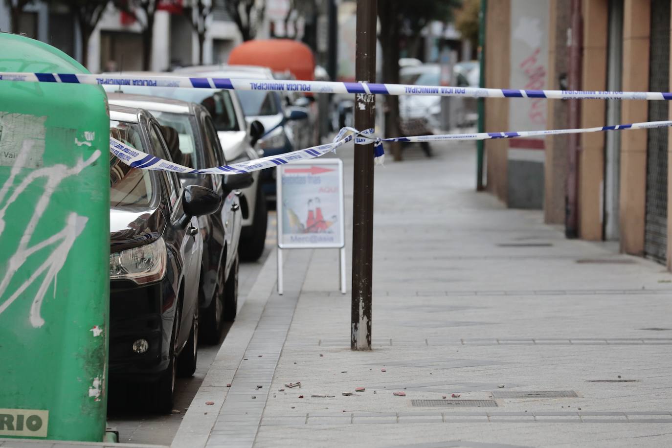 Fotos: Caída de cascotes en la calle Panaderos de Valladolid