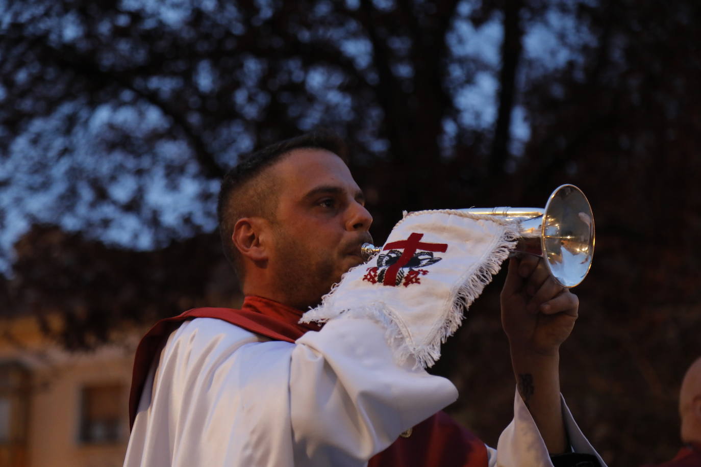 Fotos: Procesión del Cristo de la Buena Muerte en Peñafiel (2/4)