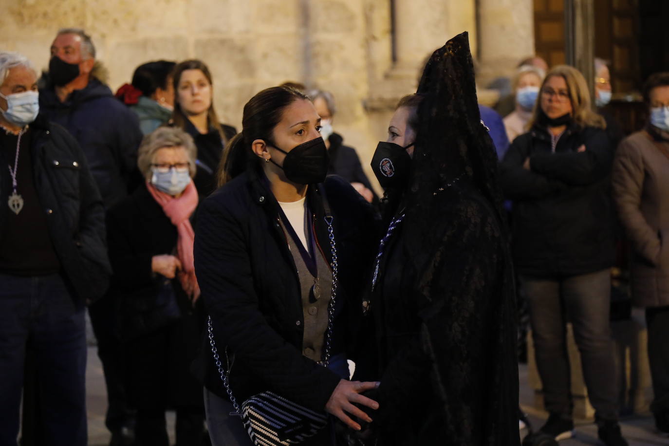 Fotos: Procesión del Cristo de la Buena Muerte en Peñafiel (2/4)