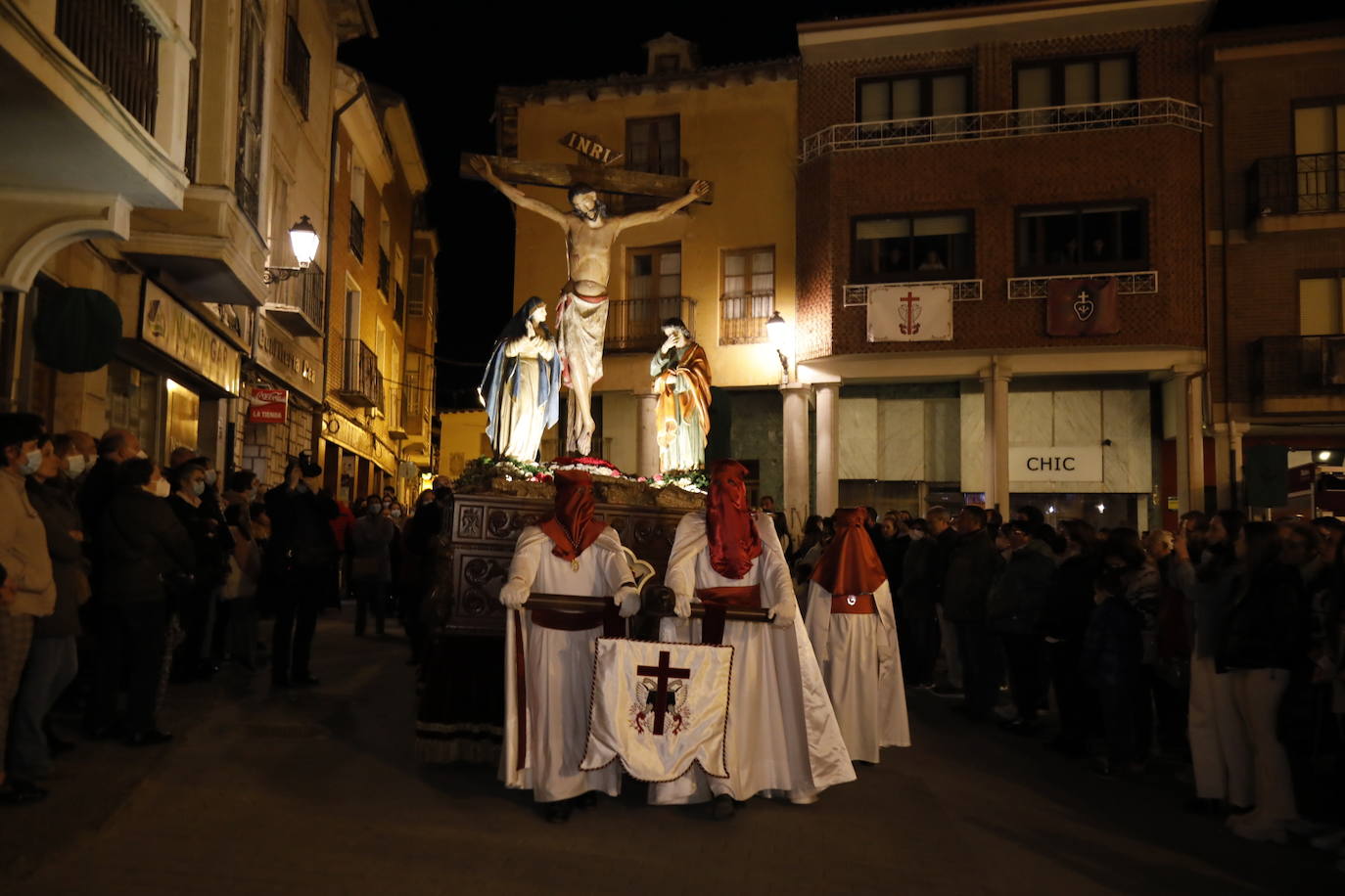 Fotos: Procesión del Cristo de la Buena Muerte en Peñafiel (4/4)