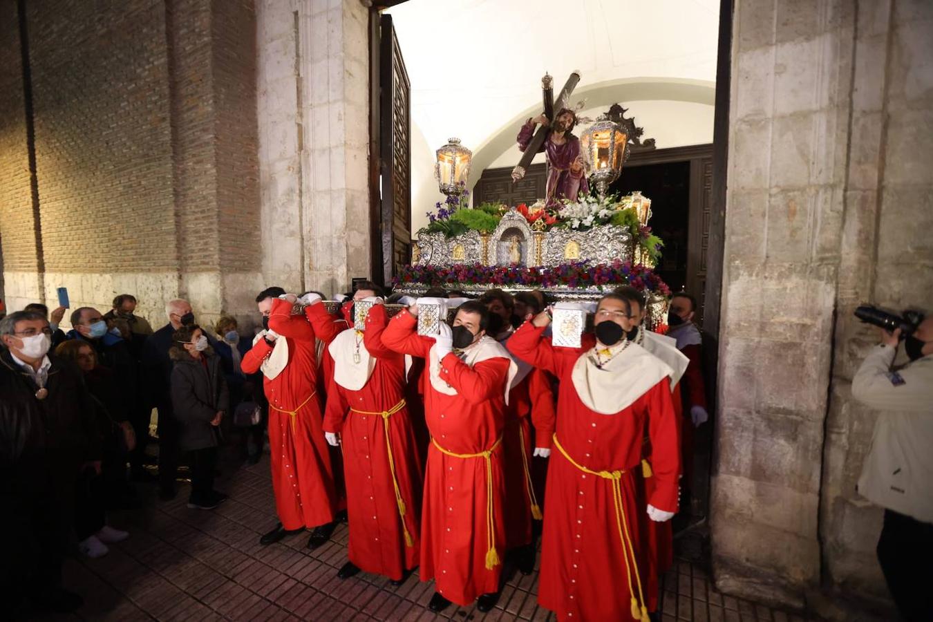 Una de las procesiones de Martes Santo de Valladolid.