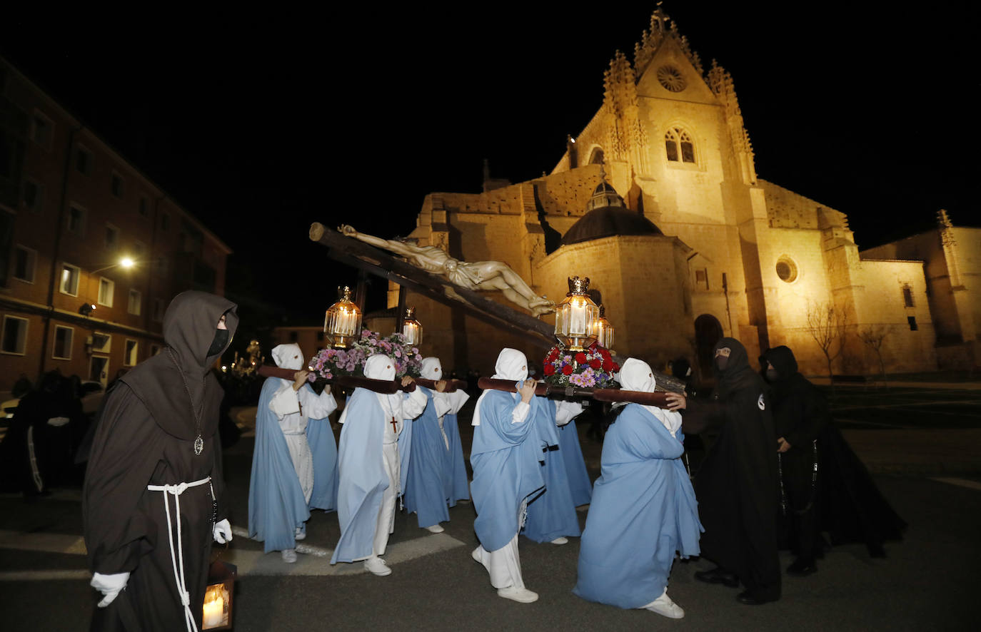 Fotos: Oración por los difuntos en Allende el Río