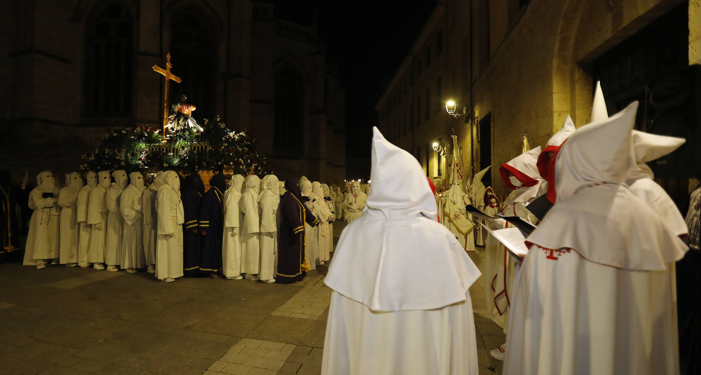 Fotos: La Quinta Angustia homenajea a los mayores