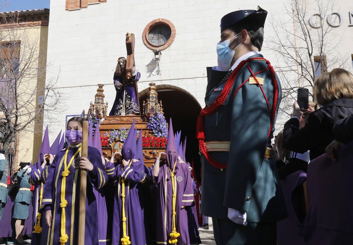 Fotos: Viernes Santo en Palencia: Procesión de los pasos