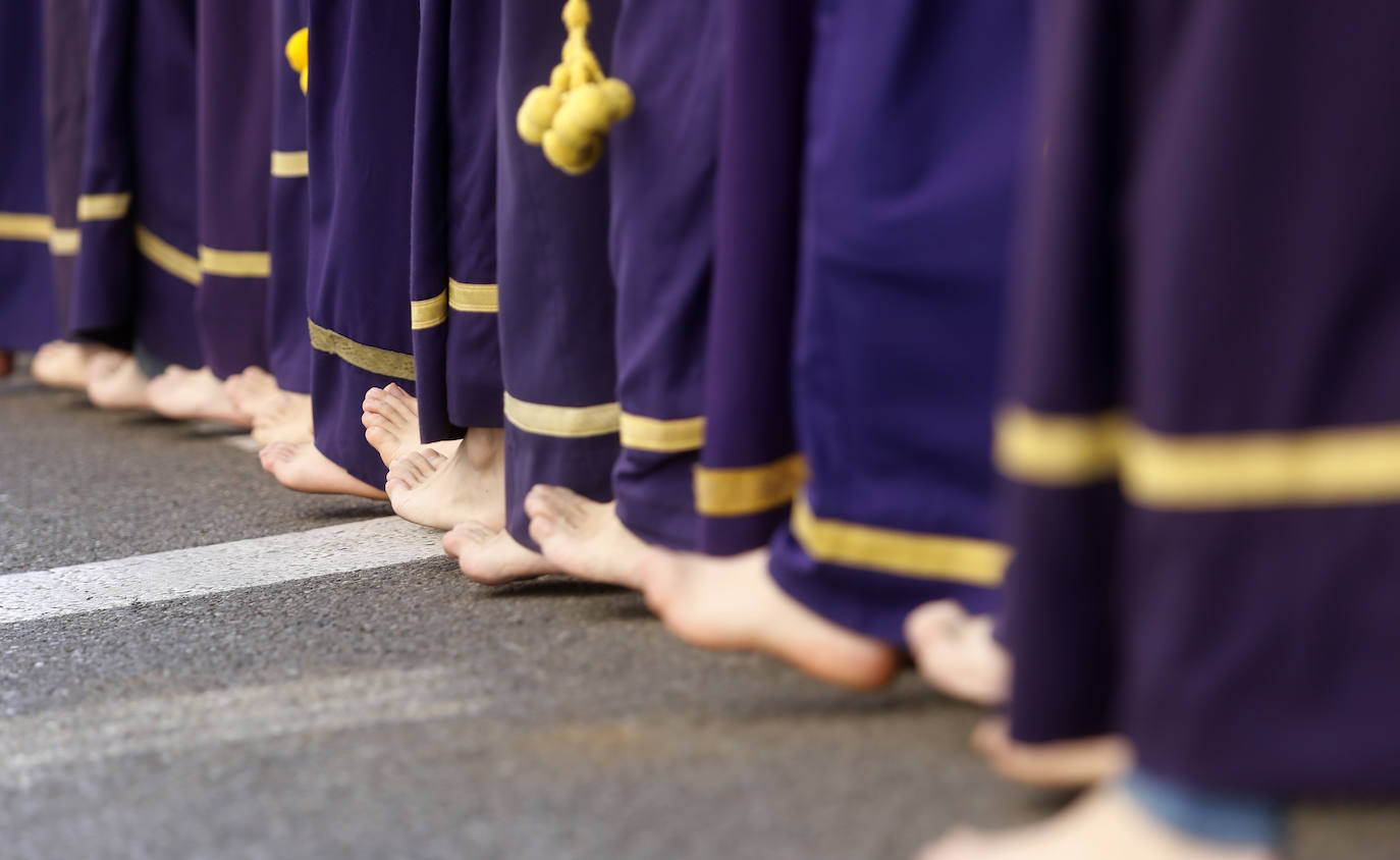 Fotos: Viernes Santo en Palencia: Procesión de los pasos