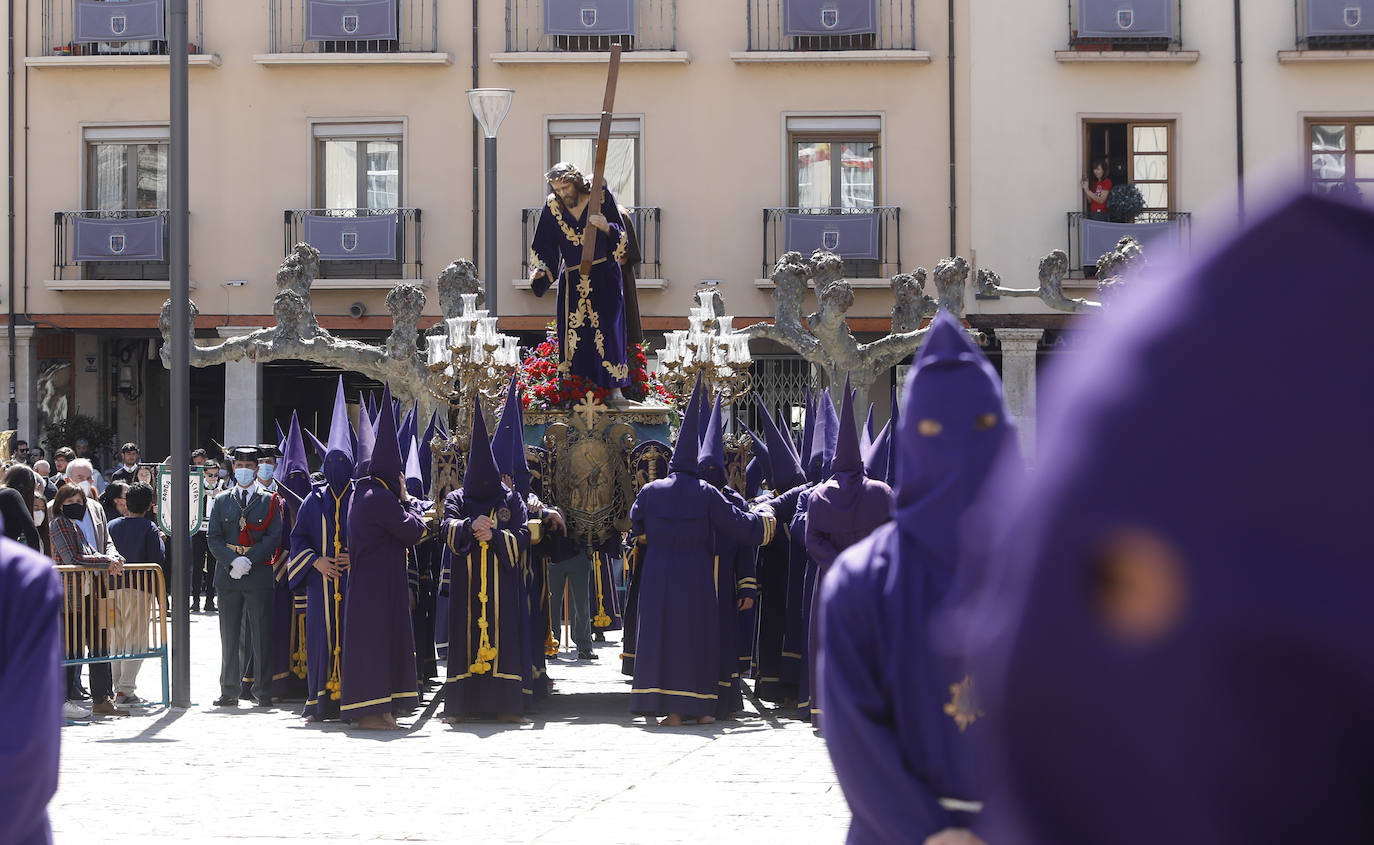 Fotos: Viernes Santo en Palencia: Procesión de los pasos